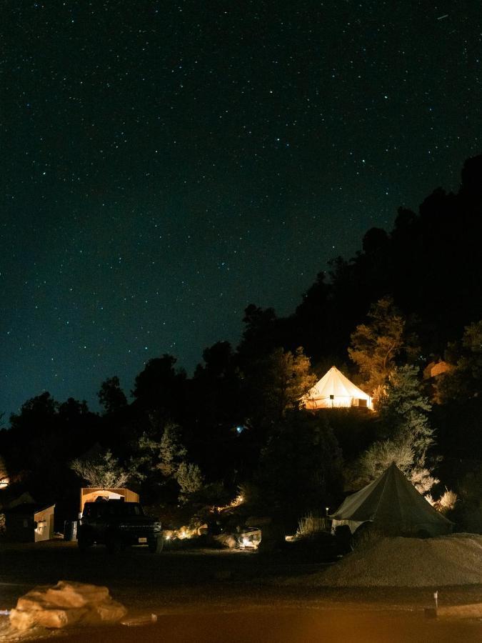 Zion Glamping Adventures Hotel Hildale Exterior photo